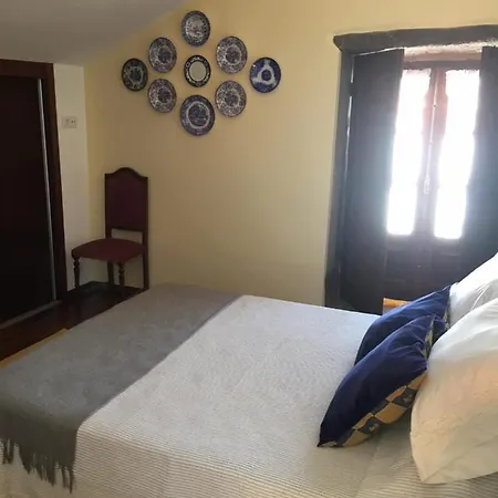 Trajadinha - Casa Da Travessa Caminha