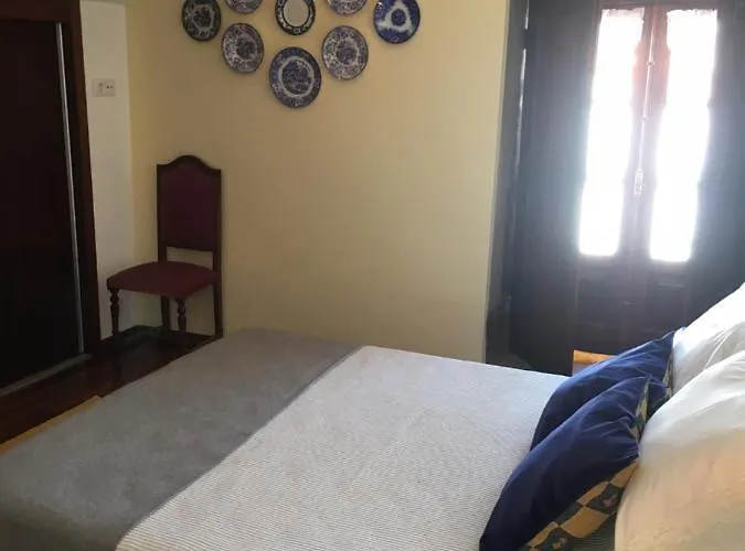 Trajadinha - Casa Da Travessa Caminha